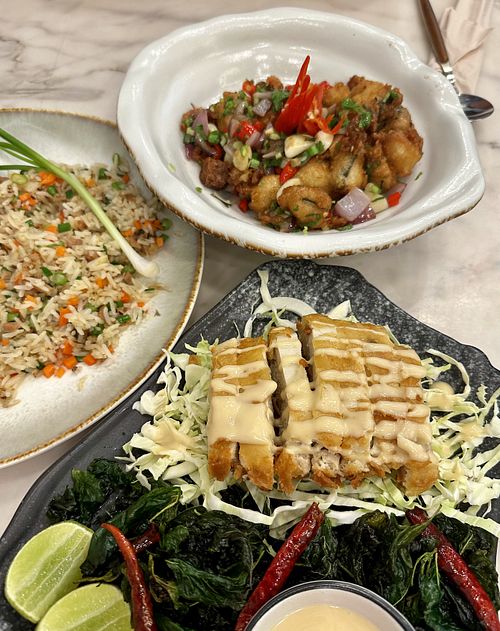 Lime chicken, chilli fish and ham ricee  at Kem-Kon Pahurat (เข้ม-ข้น พาหุรัด) in Bangkok