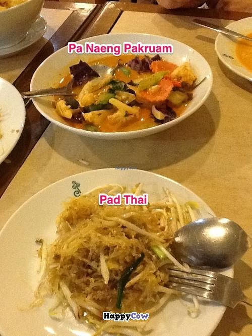 Two of the delicious dishes we ate at Khun Churn in Nonthaburi