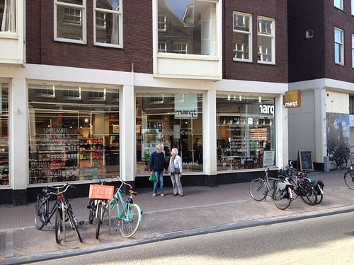 Outside at EkoPlaza - Haarlemmerstraat in Amsterdam