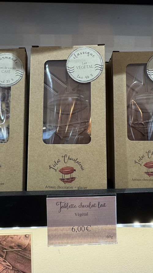 Tablette chocolat au lait   at L'éclat Chocolaterie in Greoux-les-bains