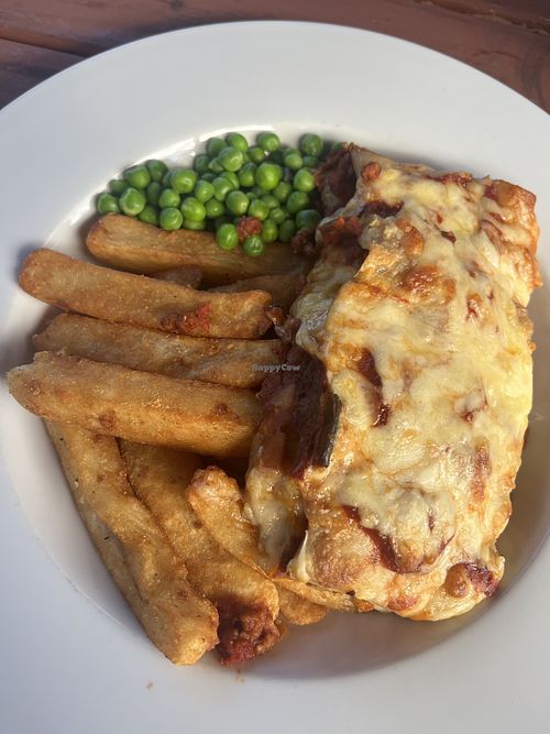   at Fox & Hounds in Wongawallan