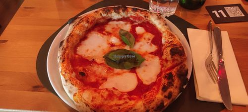 Pizza Margherita con mozzarella vegana! at BIGA 24 in Nardo