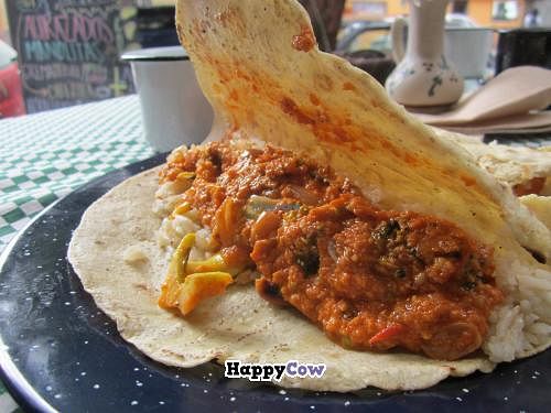 tacos with hand-made tortillas at Los Loosers in Mexico City