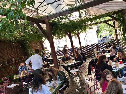 garden restaurant at Samsara in Cluj-napoca