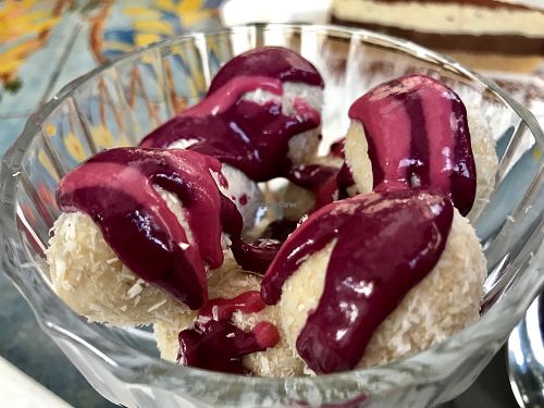coconut balls at Samsara in Cluj-napoca