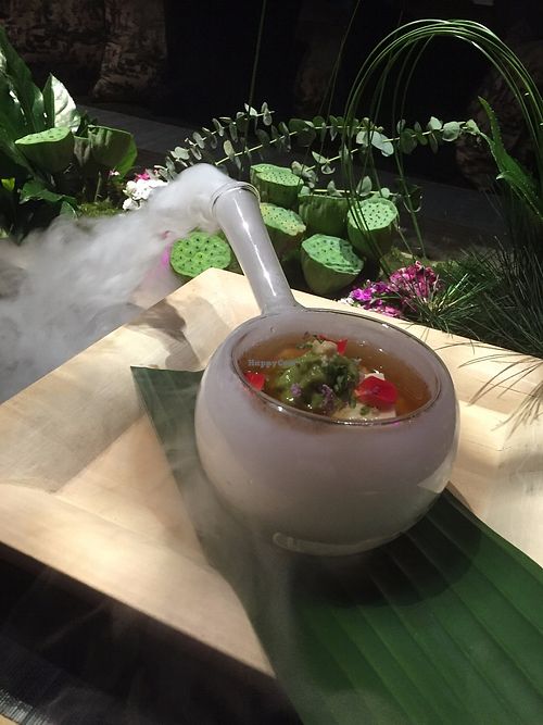 unique presentation, organic at Pure Lotus - Jìng Xīn Lián 净心莲 in Beijing