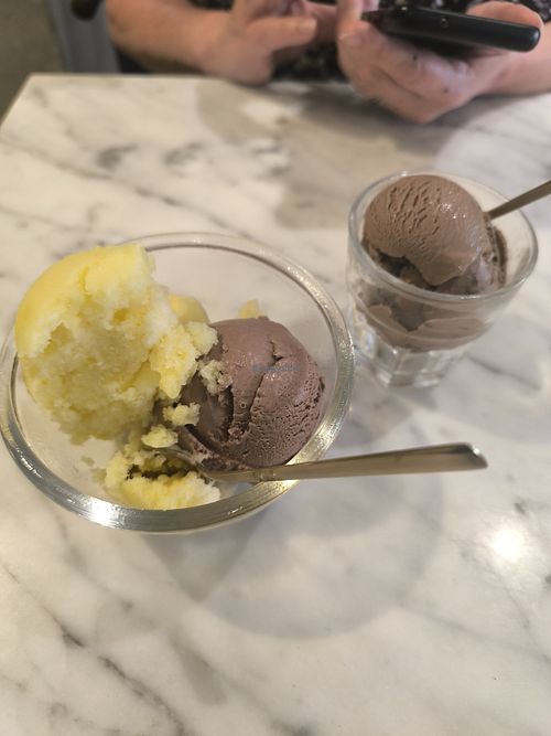 Choc and Pineapple (both vegan) at Jing Jing Ice Cream Bar & Cafe in Bangkok
