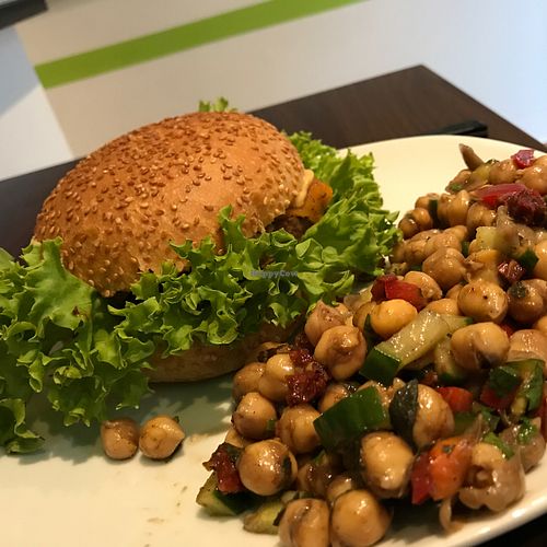 burger at Green Republic in Erfurt