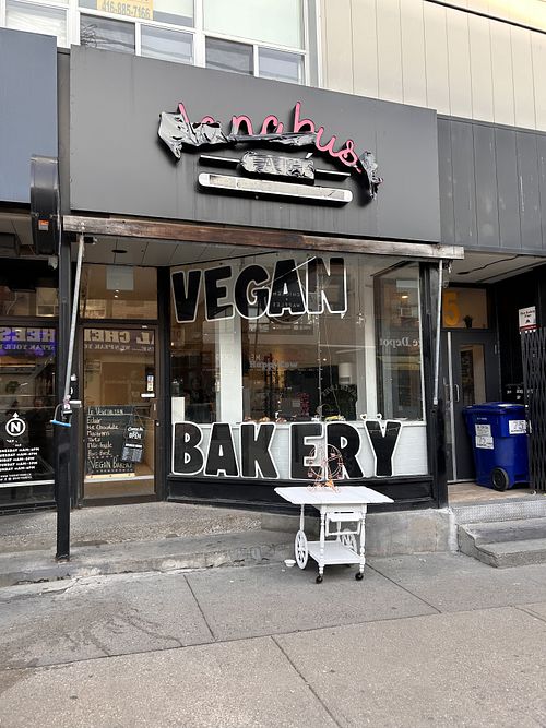 Front  at Le Végétalien in Toronto