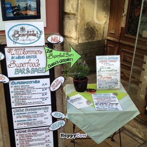 Entrance at Dancing Shiva Superfoods in Vienna