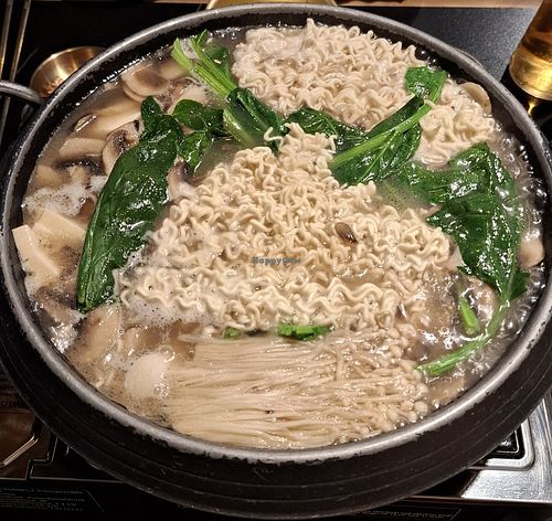 Vegan fondue at Oppa Cantine in Amiens