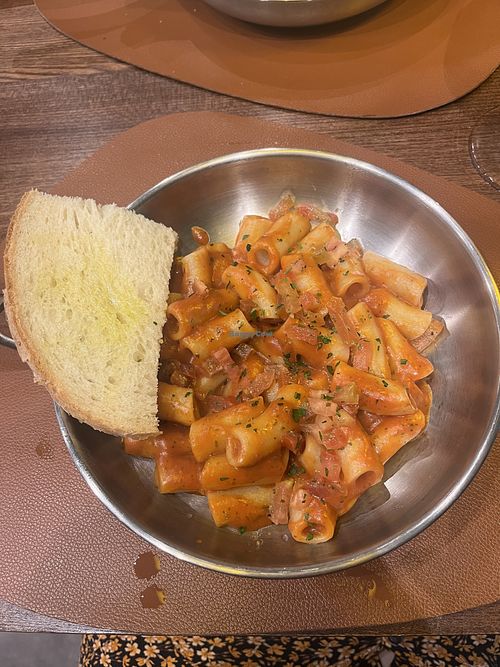 Marinara pasta  at Dal Moro's SpritzEat in Venice