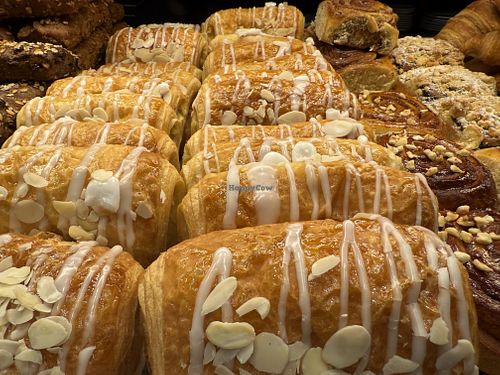 vegan apple danish  at Kamps in Frankfurt