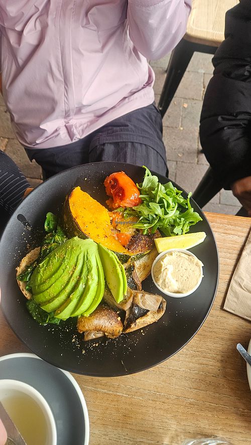 Vegan big brekkie add mushrooms at Sparrows Leura in Leura