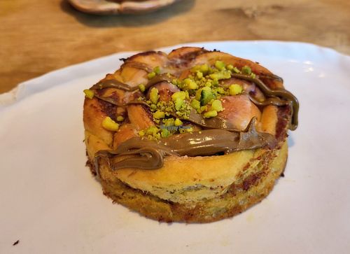 Pistachio Roll (vegan) at Helen's Book in Paris