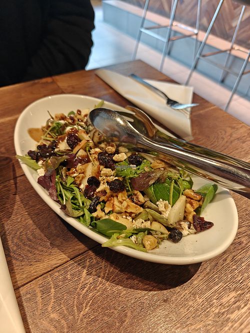  at Craft Burger Co  in Osaka