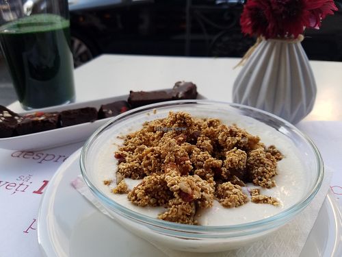 Cashew milk yogurt at Rawdia in Bucharest