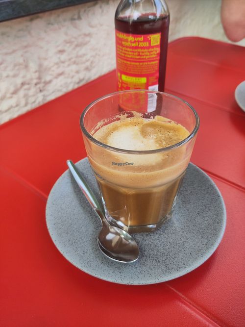 Flat white at etisch. in Munich