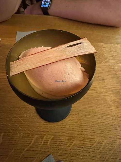Rhabarber-Sorbet  at Foodporn in Sylt