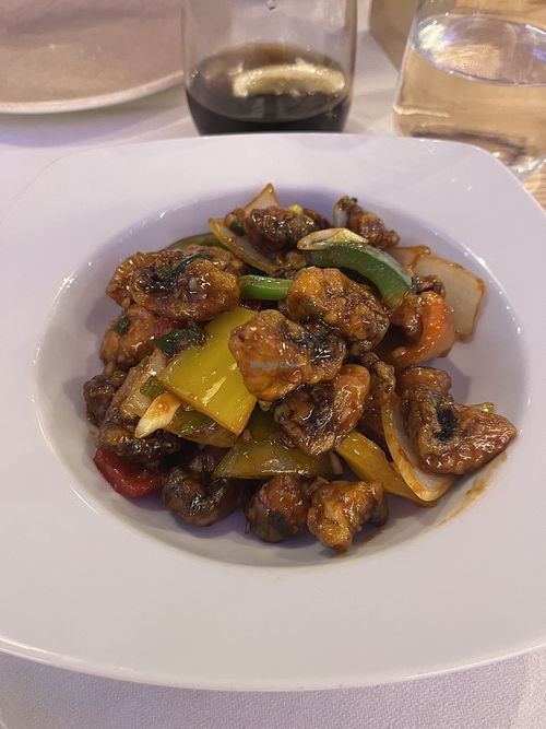 Teriyaki mushroom chiili  at La Piedra in 