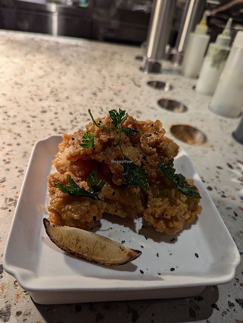 Fried lemon chkn at Monk's Butcher - Dosan in Seoul