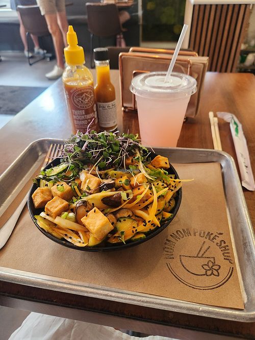  at Nom Nom Poké Shop in Savannah