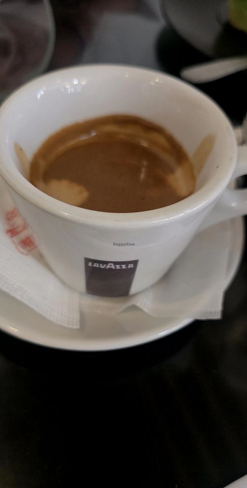 Double espresso at Pastiçeri Bleta in Roskovec
