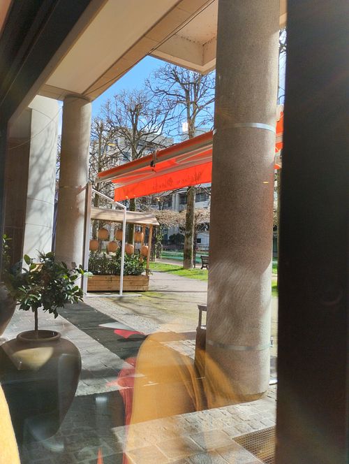 vu de l'intérieur at Vietnam Othentik in Rueil-malmaison