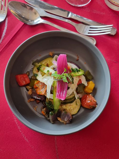 Courgettes, légumes rôties. at La Pierre Percee in Divatte-sur-loire