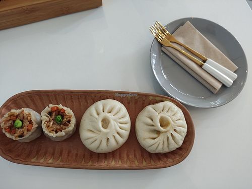 Shaomai on the left, Ling's buns on the right at The Light - Tea House in Prague