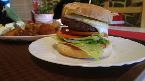 burger  at Mr. Hau in Prague