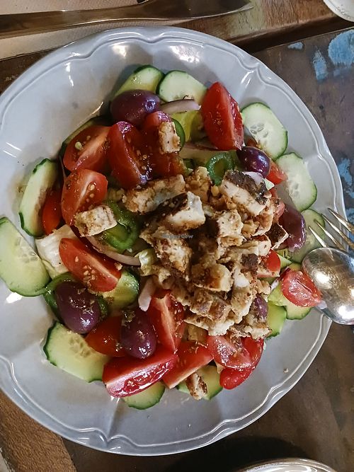 Salad with cashew cheese at Mad Mad Vegan - Barcelona in Barcelona