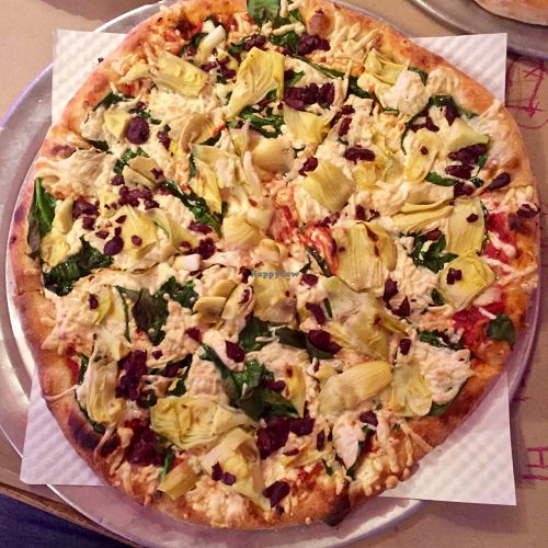 vegan artichoke spinach and kalamata olives  at Zola's Pizzeria in Brookings