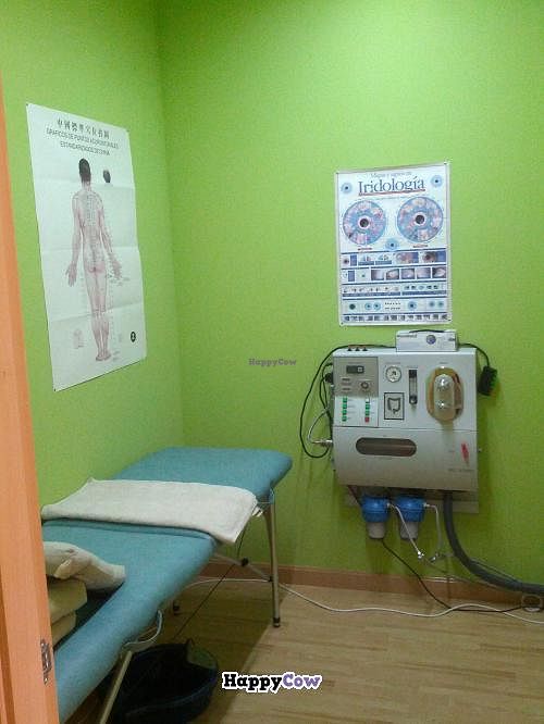 Our therapy room, ready for hidrocolom, accupuncture, ayurvedic massage at El Druida y Las Hierbas in Palencia