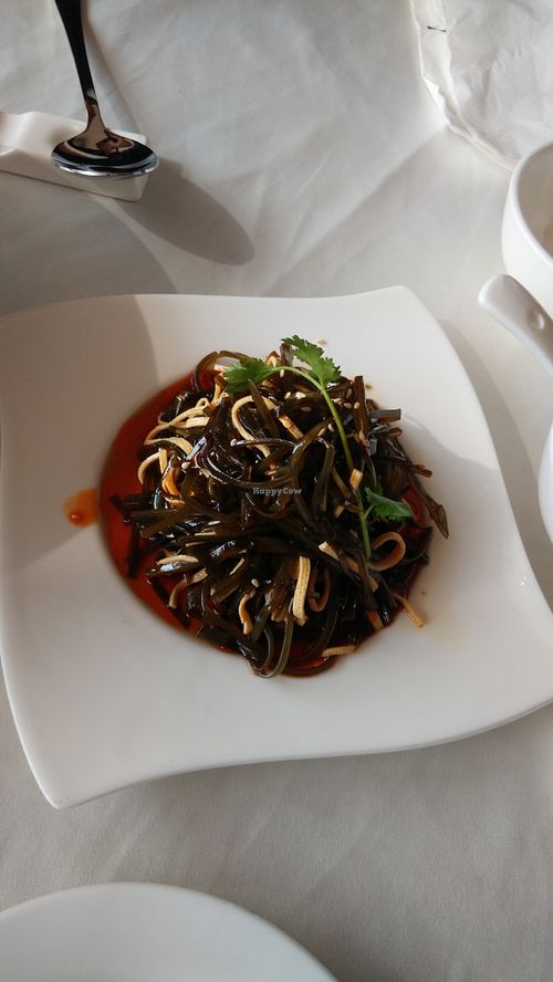seaweed cold dish at Zǎozǐ Shù - Vegetarian Life Style - Yuanshen in Shanghai