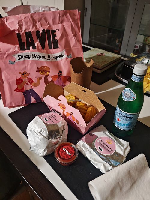 My menu at Dirty Vegan Burgers by Taster in Paris