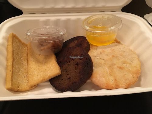 tofu, sausage, biscuit at Tree House in St Louis
