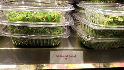 seaweed salad at SFO - Sankaku Sushi and Noodle - T3 in South San Francisco