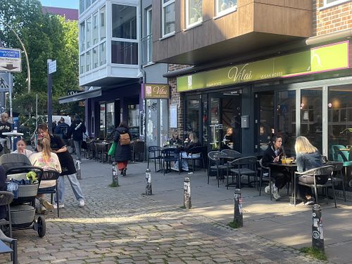 Outside seatingg  at Vilai Vegan House in Hamburg