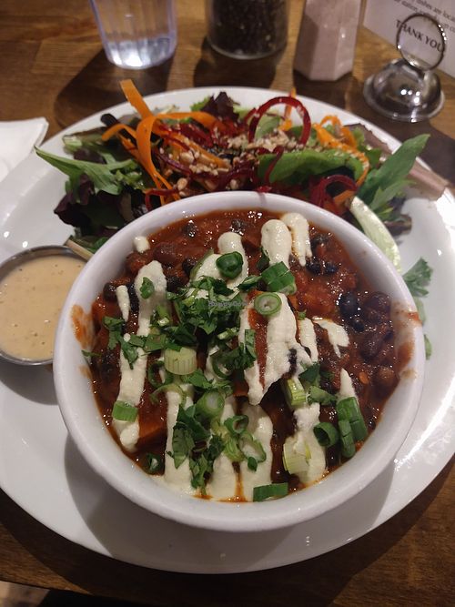 Chili and salad at Harlow in Portland