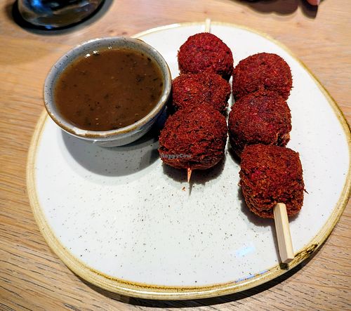 Rote Bete Falafel at The ASH in Dortmund