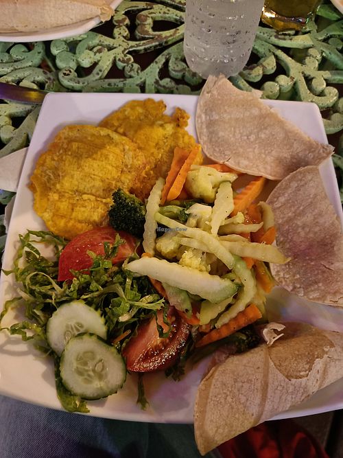 Fajitas at El Patio de Tortuguero in Tortuguero