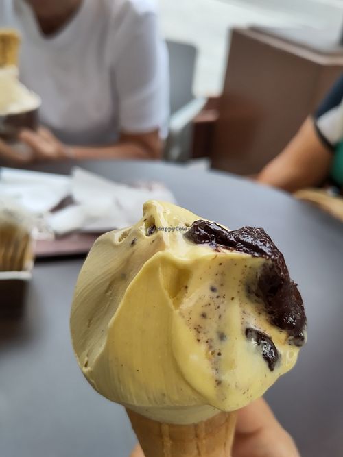 Biscotto e pistacchio vegano at Brina in Treviglio
