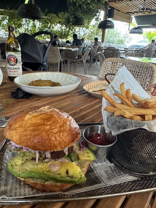 Burger   at Santa Bahía in Samana