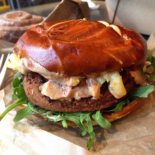 Image of The Cinnamon Snail