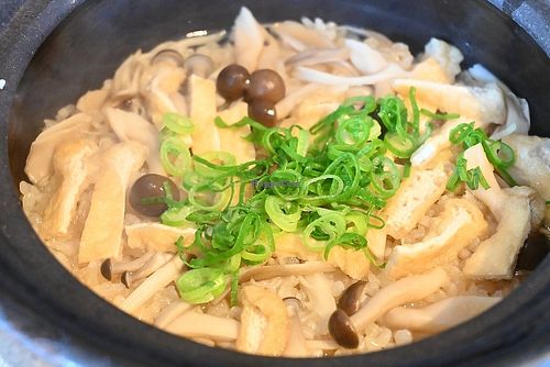 Locally-grown rice cooked in a ceramic pot with seasonal vegetables. at Komedoko Shokudo - こめどこ食堂 in Hiroshima