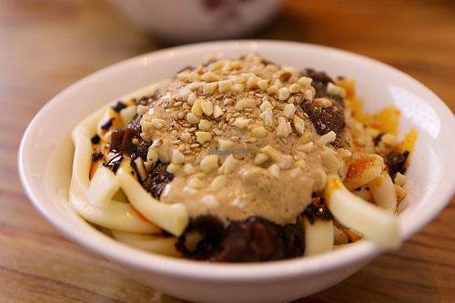 noodles at Su Shan Mian - 素山面素食 - 文殊院店 in Chengdu