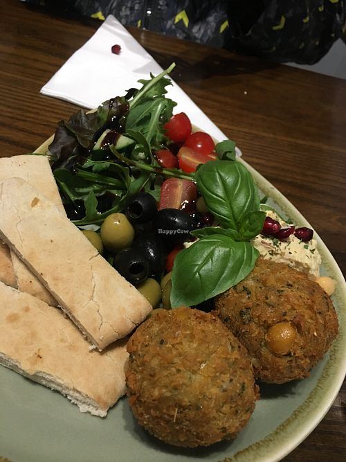 Mezze platter at The OakTree in Leigh-on-sea