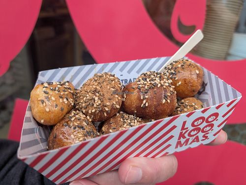  at Loo Koo Mas in Reykjavik