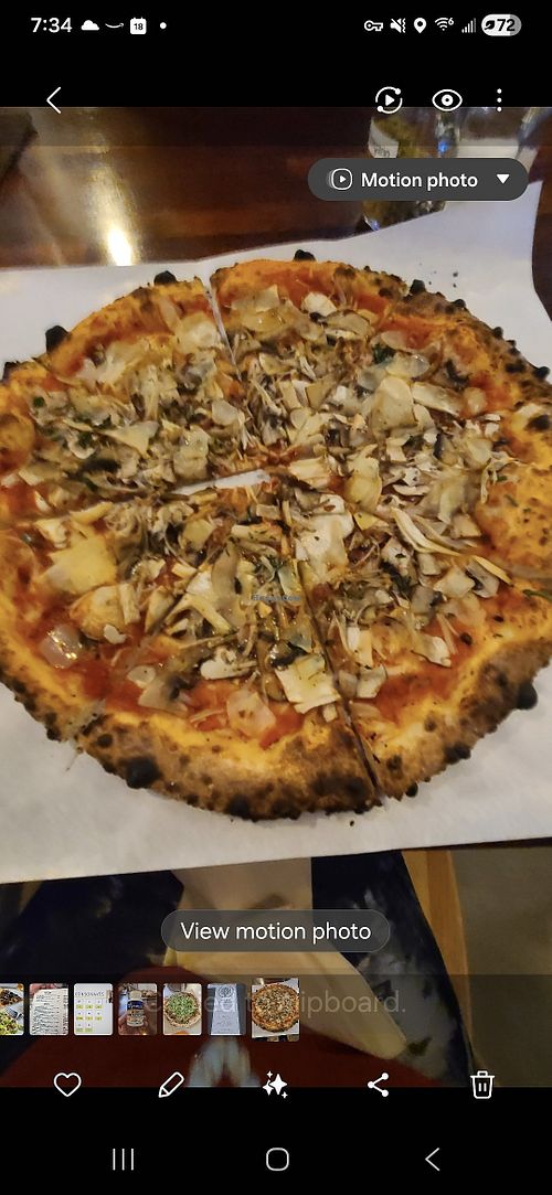 When you ask for vegan pizza they will tell you the veggies they have available and you can choose at Eldora in Gyeonggi-do